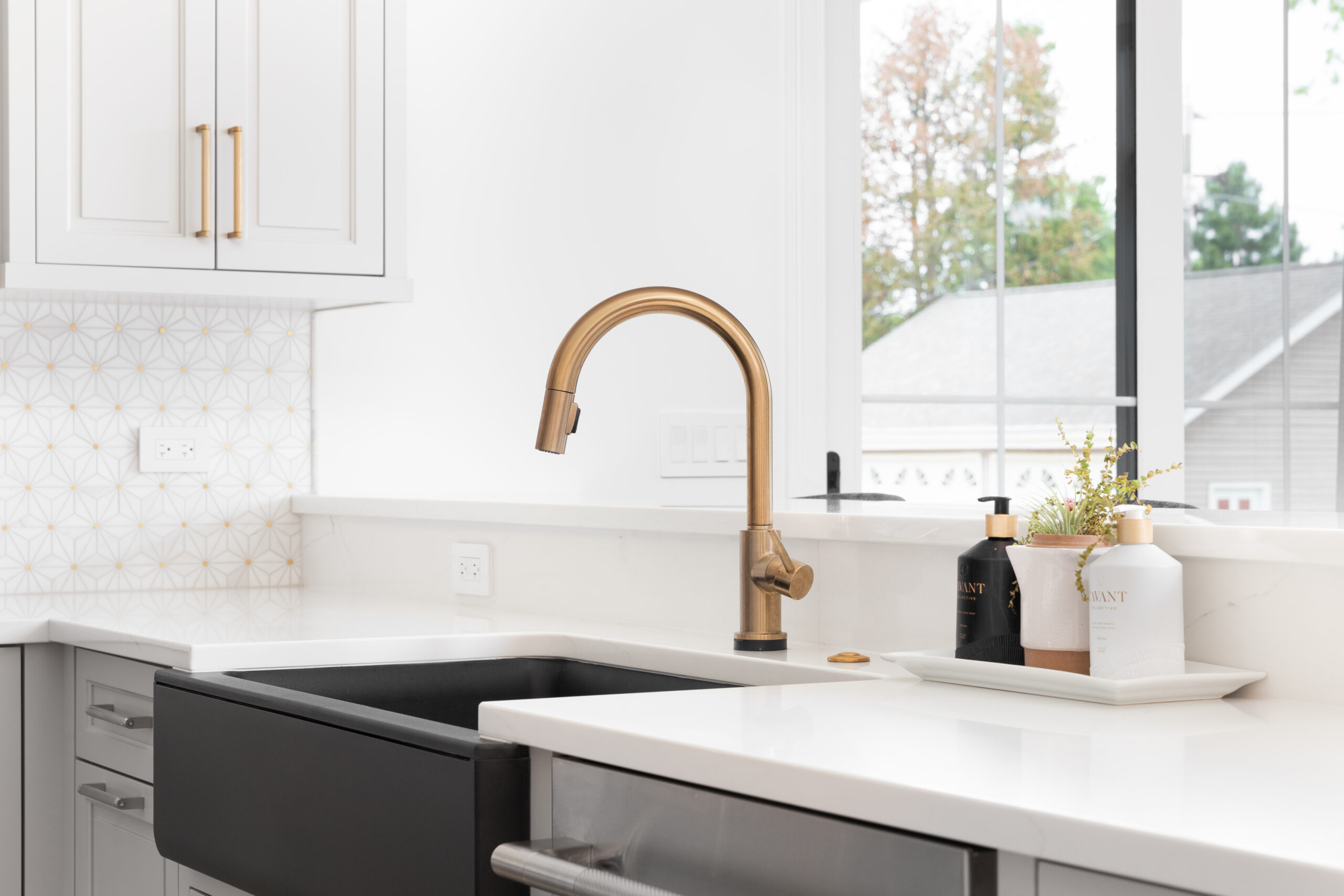 2023 kitchen sink trends, composite sink